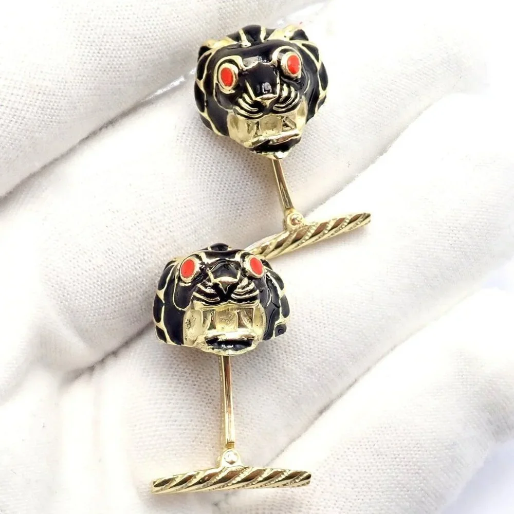 Vintage! David Webb 18k Yellow Gold Black Enamel Lion Cufflinks